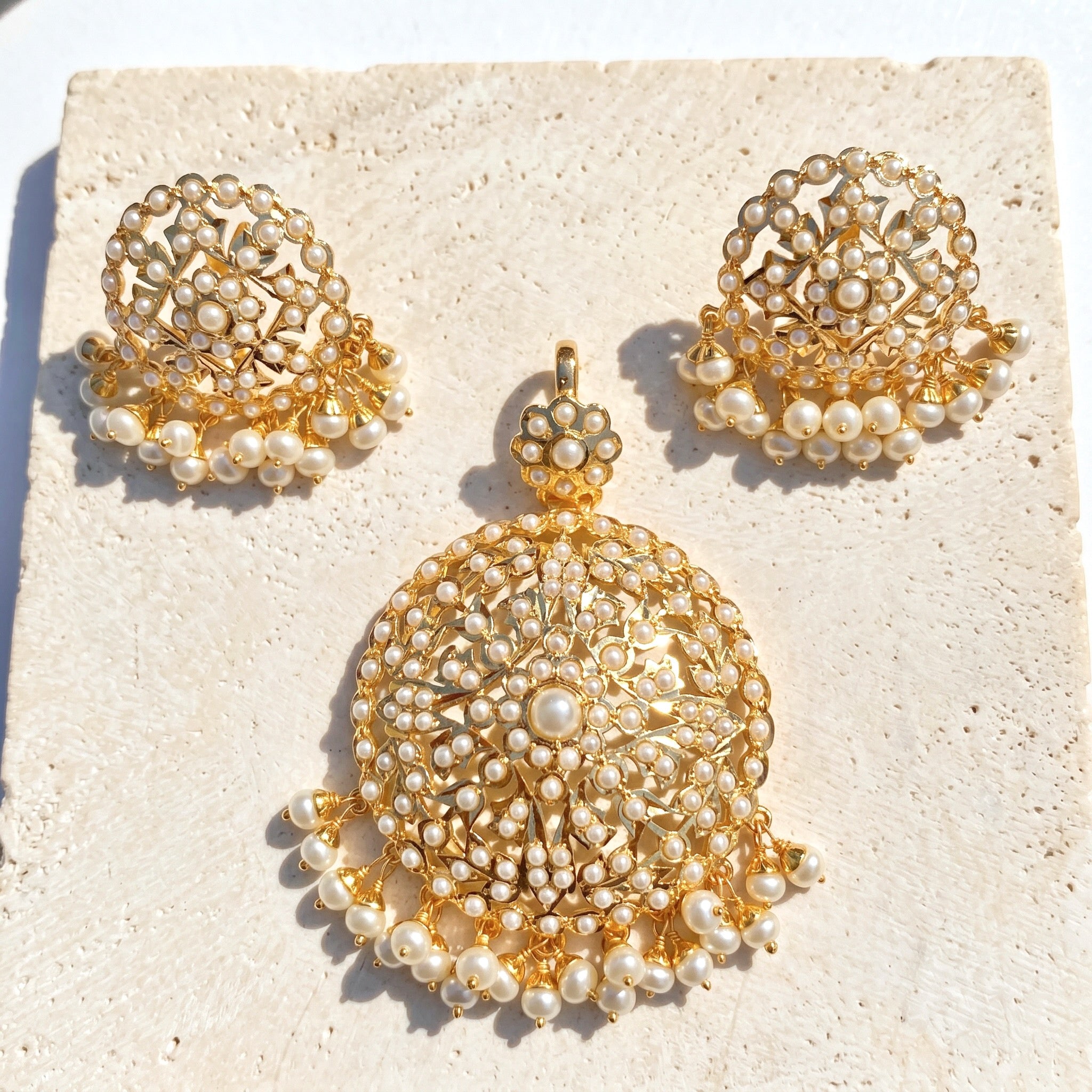 pearl tops