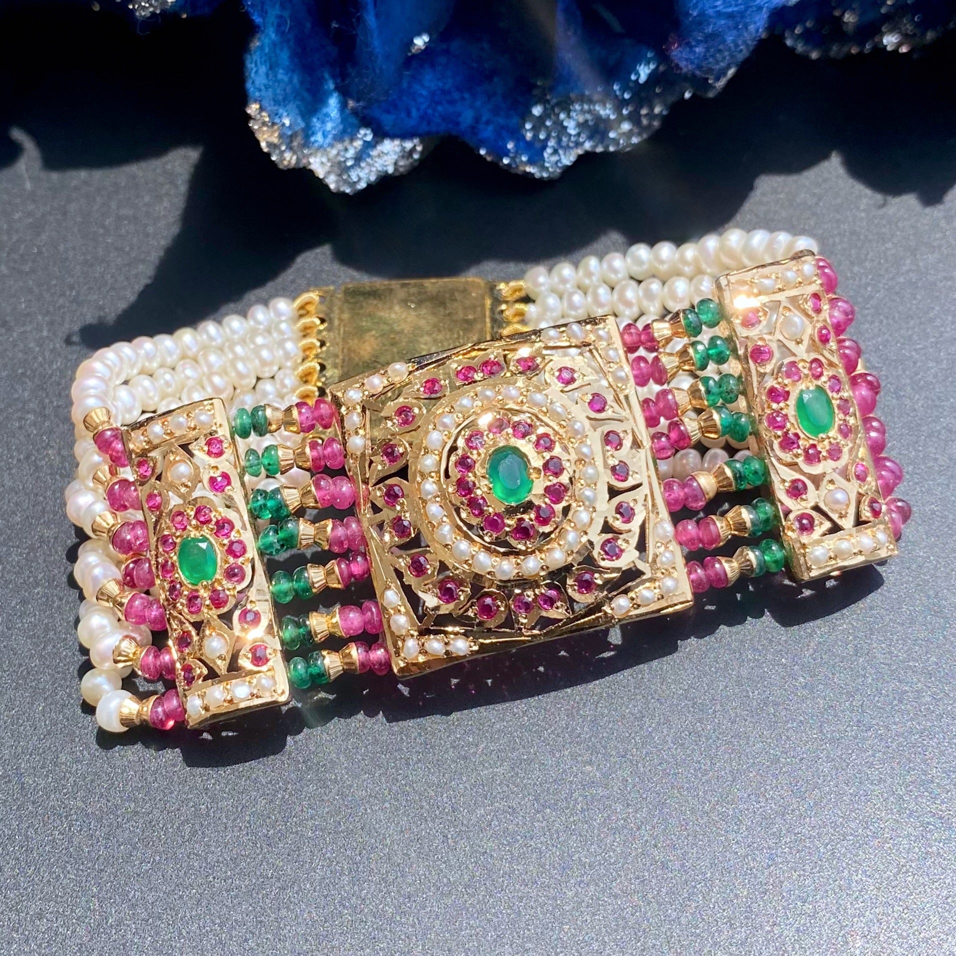 Gold Plated Jadau Dasti | Premium Materials & Finish | Antique Indian Women's Bracelet