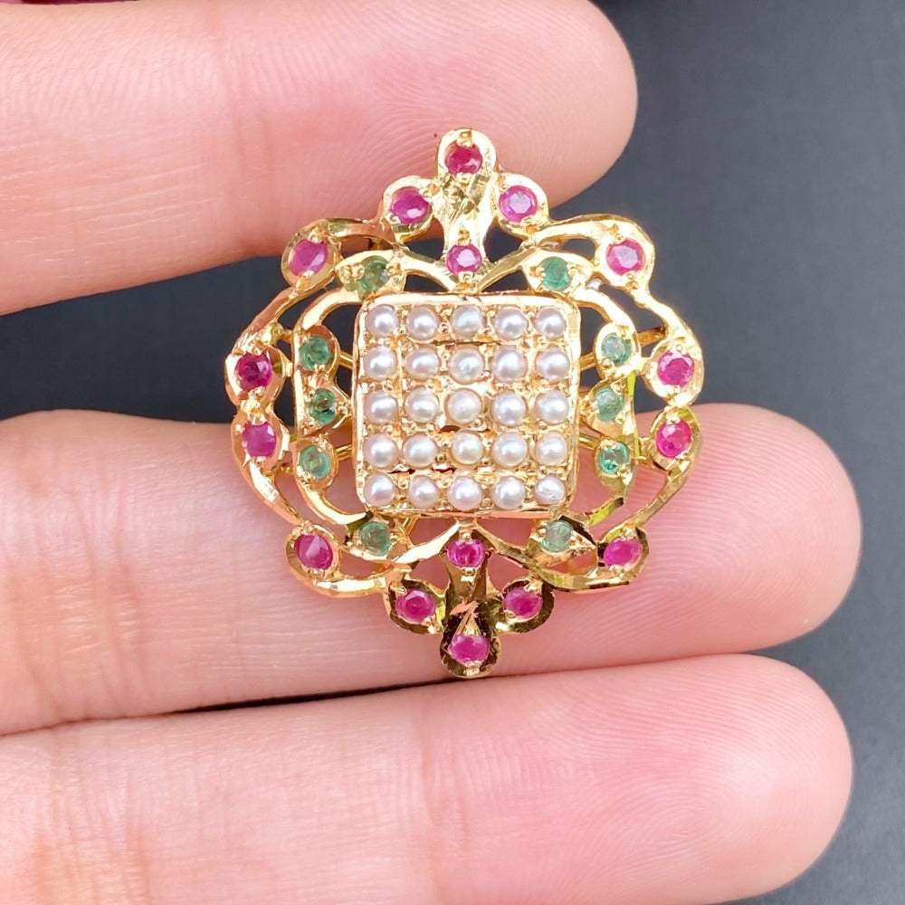 fancy jadau ring in 22ct gold glr 064