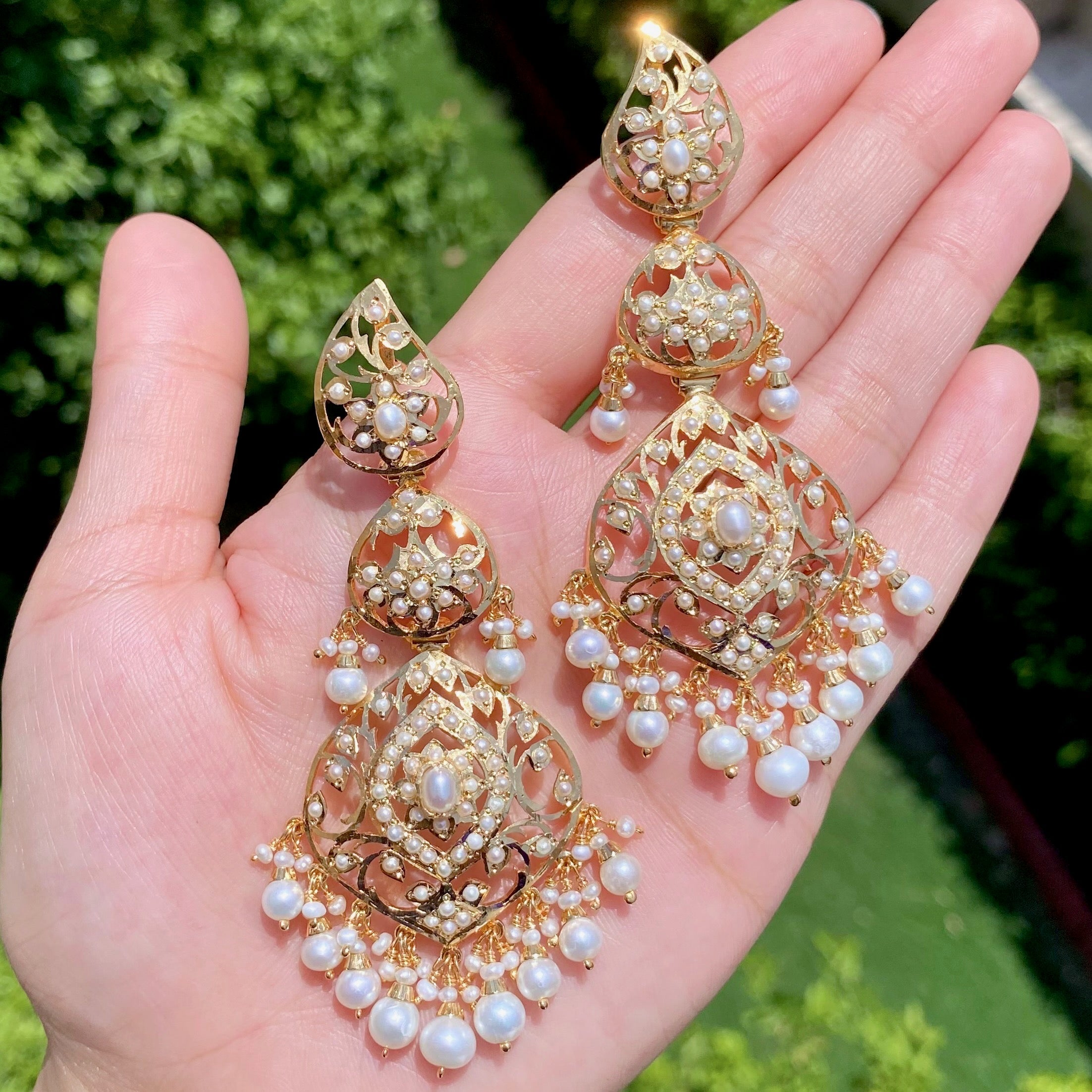 stunning-edwardian-earrings.jpg