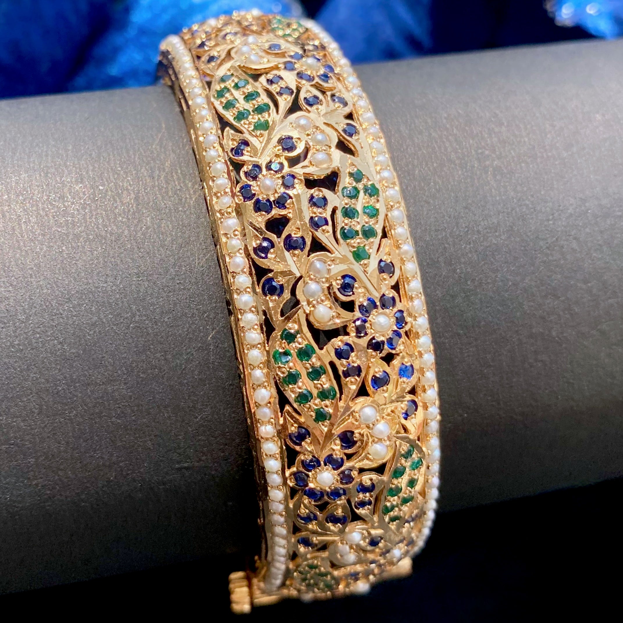 Exquisite Women's Bangles | Traditional Indian Pakistani Jewelry Online