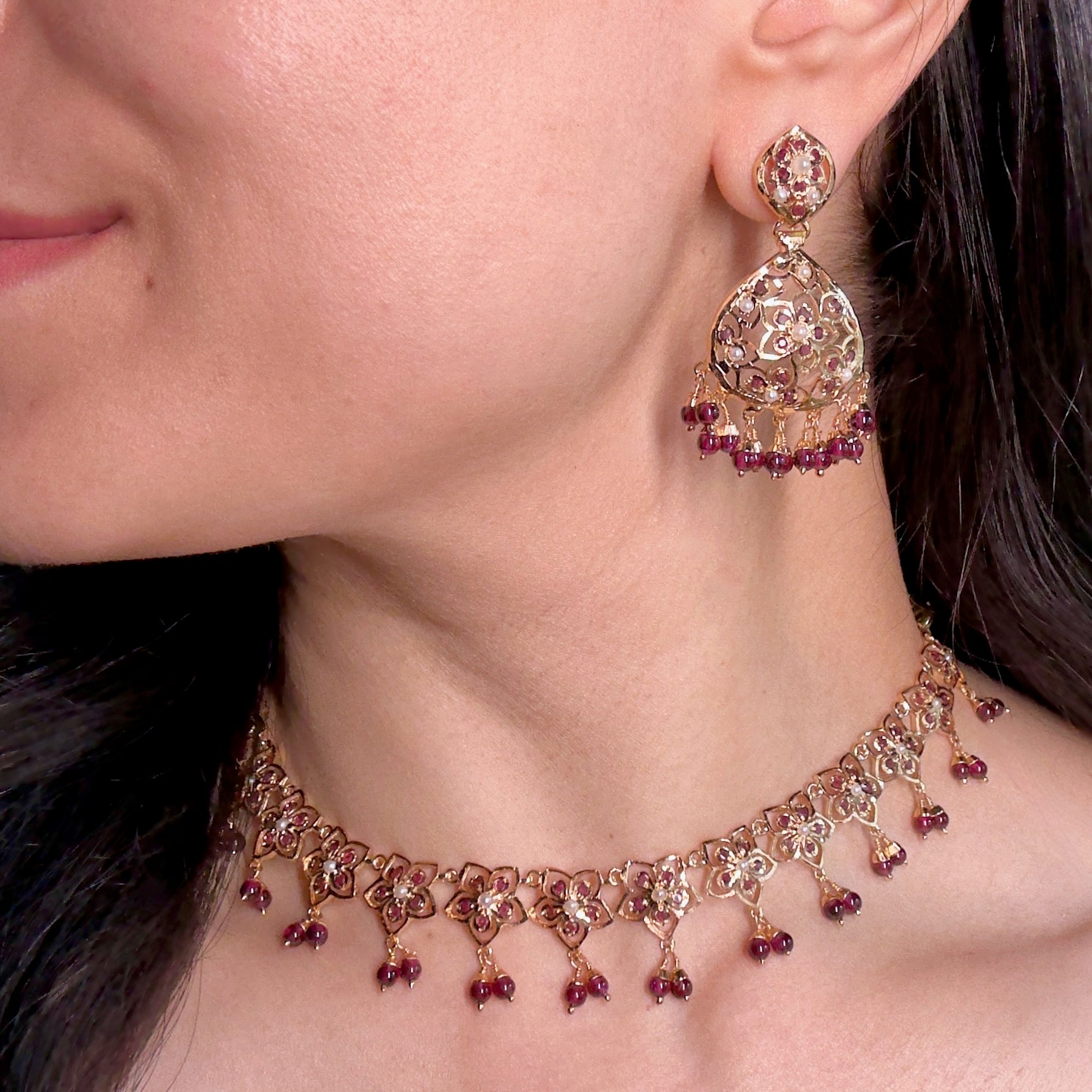 Minimal Necklace Set | Pearls & Garnet Combination | Gold Plated Silver NS 401