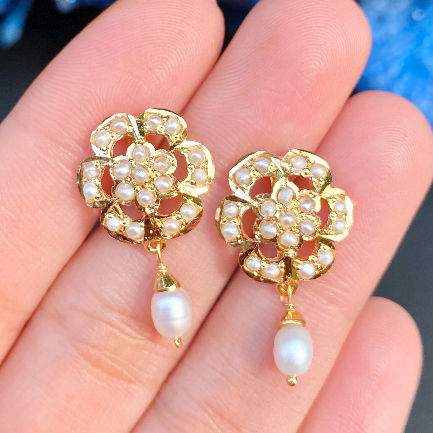 small real pearl studs