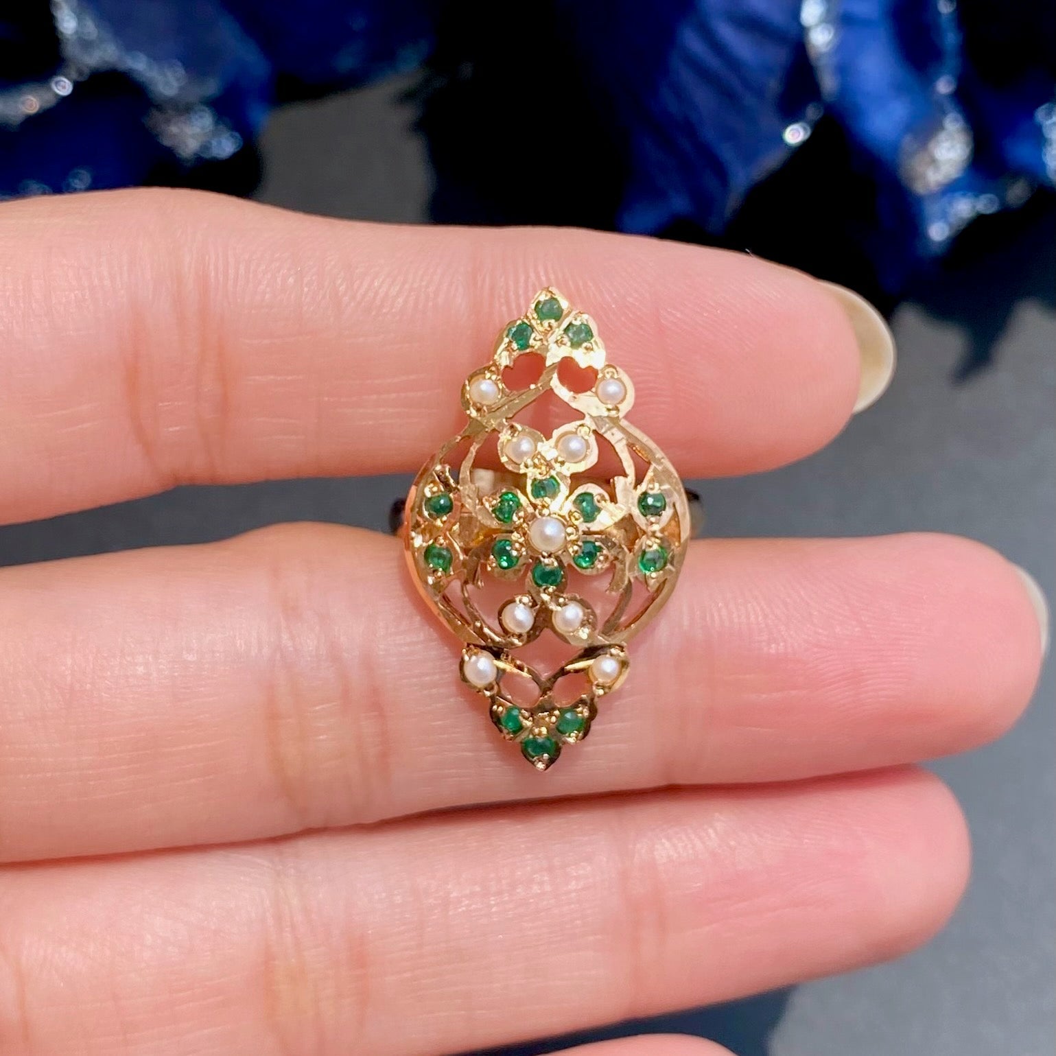 Fine Jadau Ring Emerald Green Colors Gold Plated on Silver LR 100