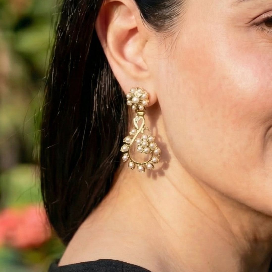 सुंदर झुमके | ताजे पानी के मोती | स्टर्लिंग सिल्वर ER 564