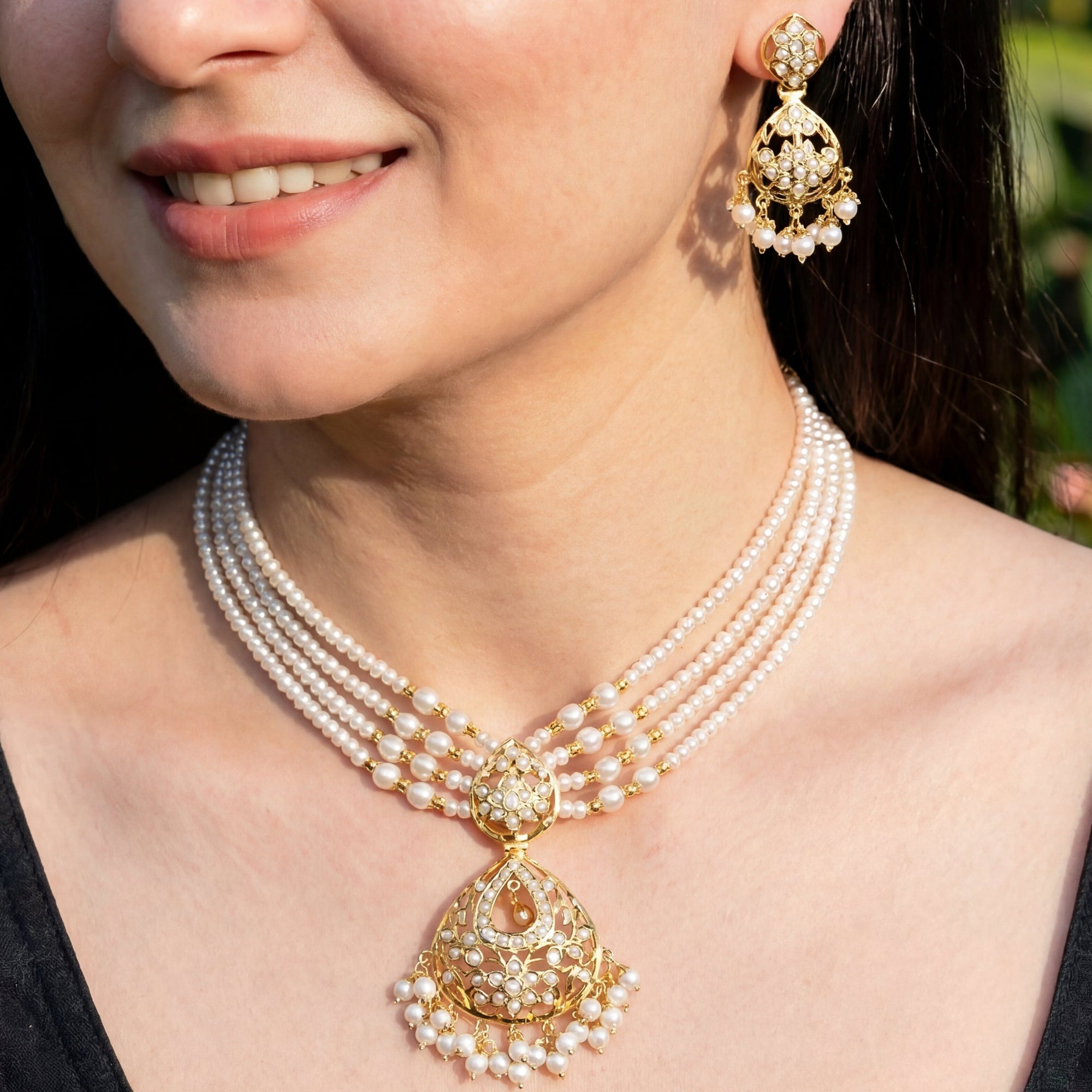 गोल्ड प्लेटेड ज्वेलरी | 925 सिल्वर NS 164 में लेयर्ड पर्ल नेकलेस सेट
