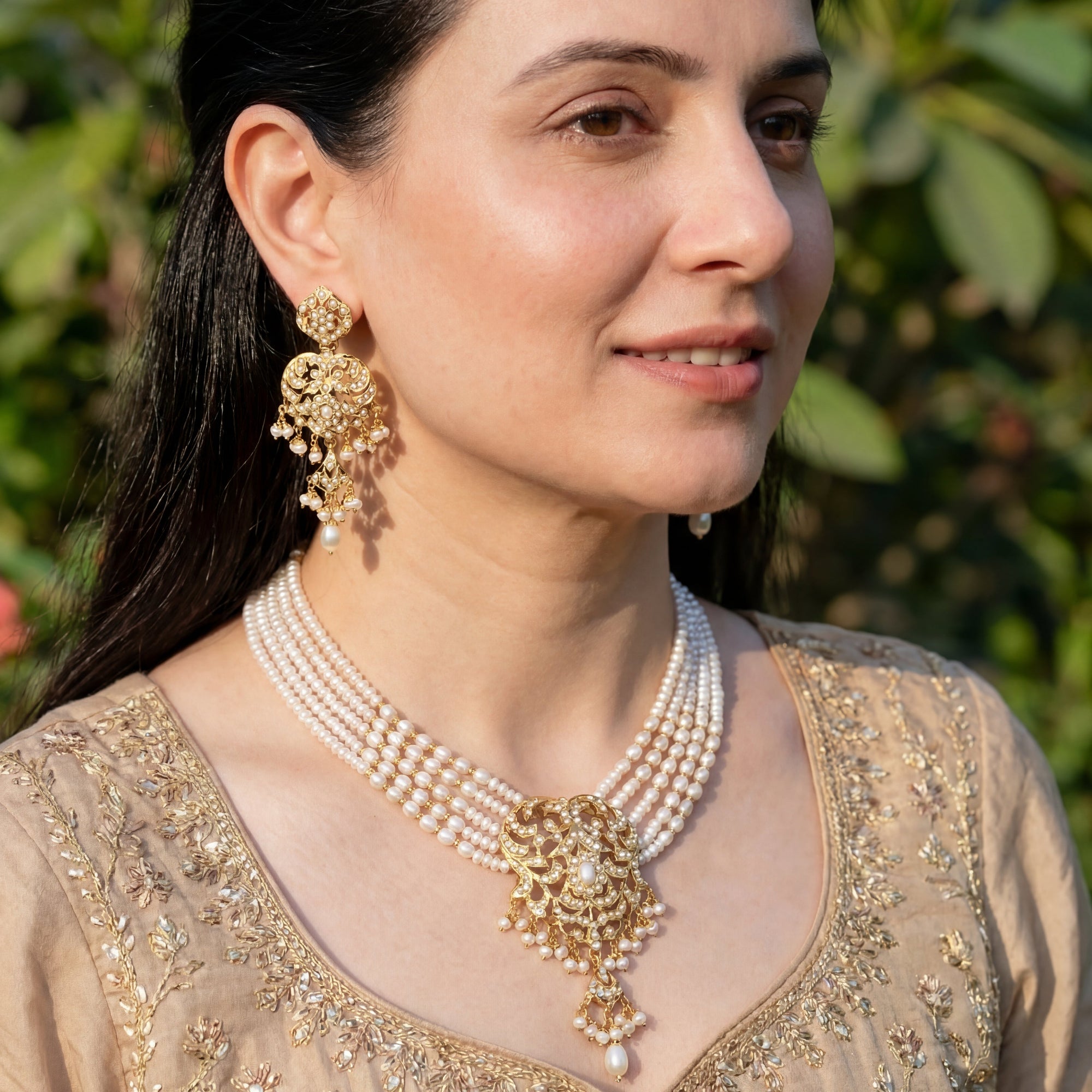 లేయర్డ్ జడౌ చోకర్ సెట్ | ప్రామాణికమైన ముత్యాల చోకర్ | ఇండియన్ జువెలరీ ఆన్లైన్ NS 322A