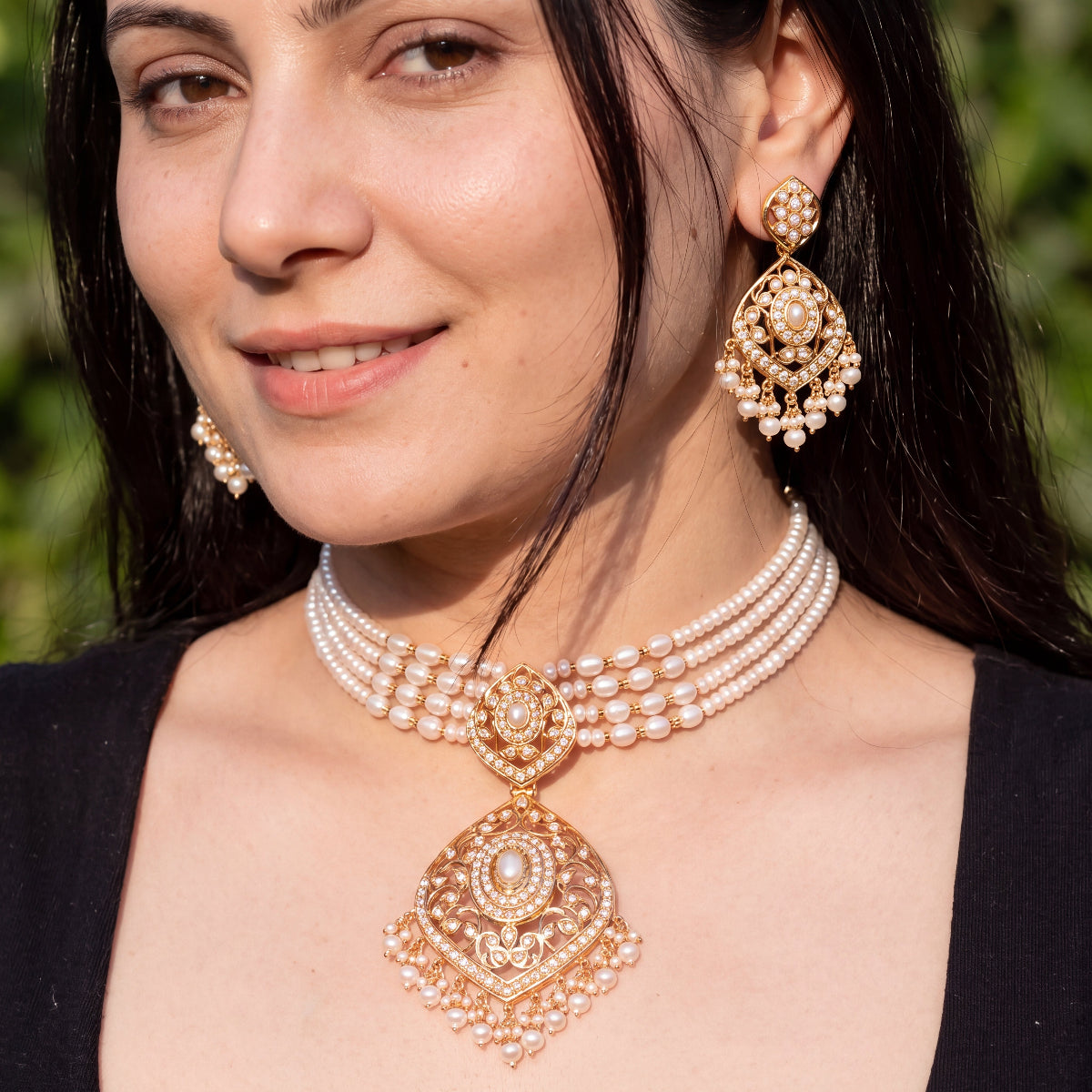 Freshwater Pearl Pendant Choker Set in Gold-Plated 925 Silver NS 487