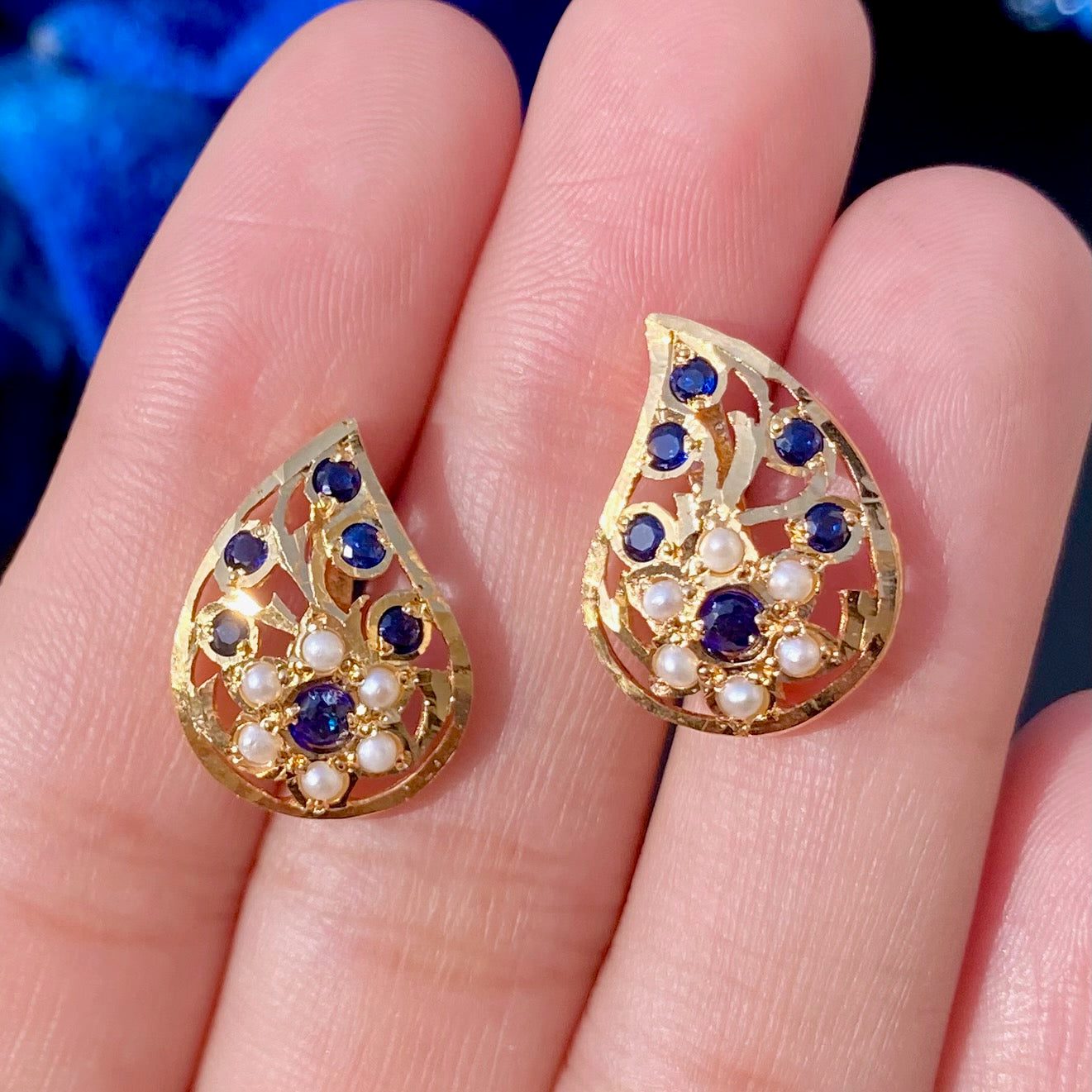 paisley-shaped-earrings.jpg