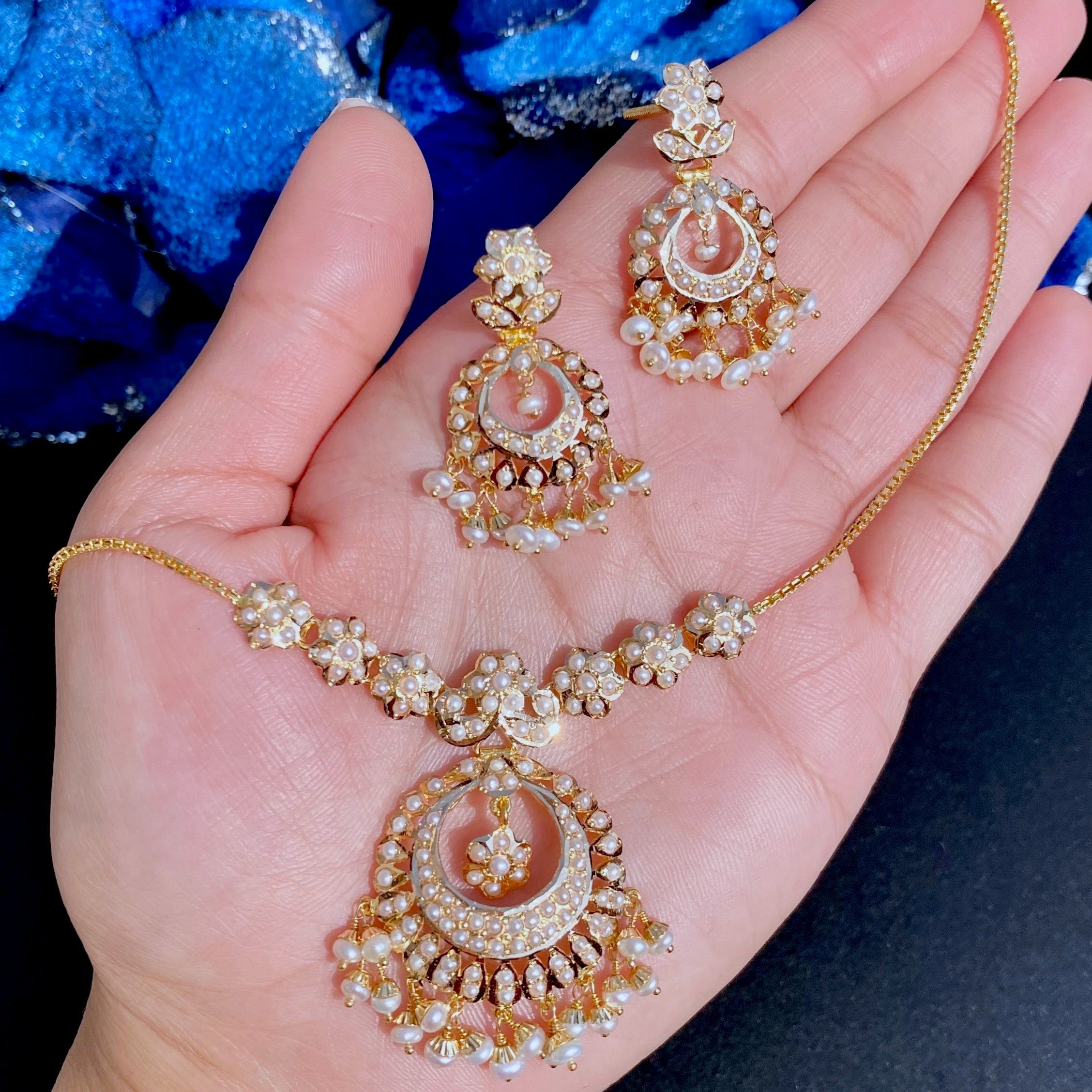 pearl-chain-set-gold.jpg