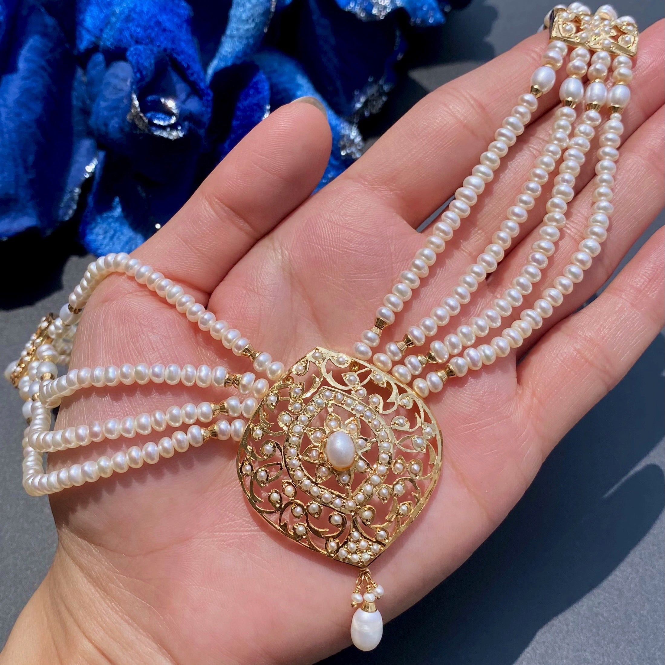 Sober & Delicate Pearl Haar Set | Freshwater Pearls on Sterling Silver | Gold Plated NS 386