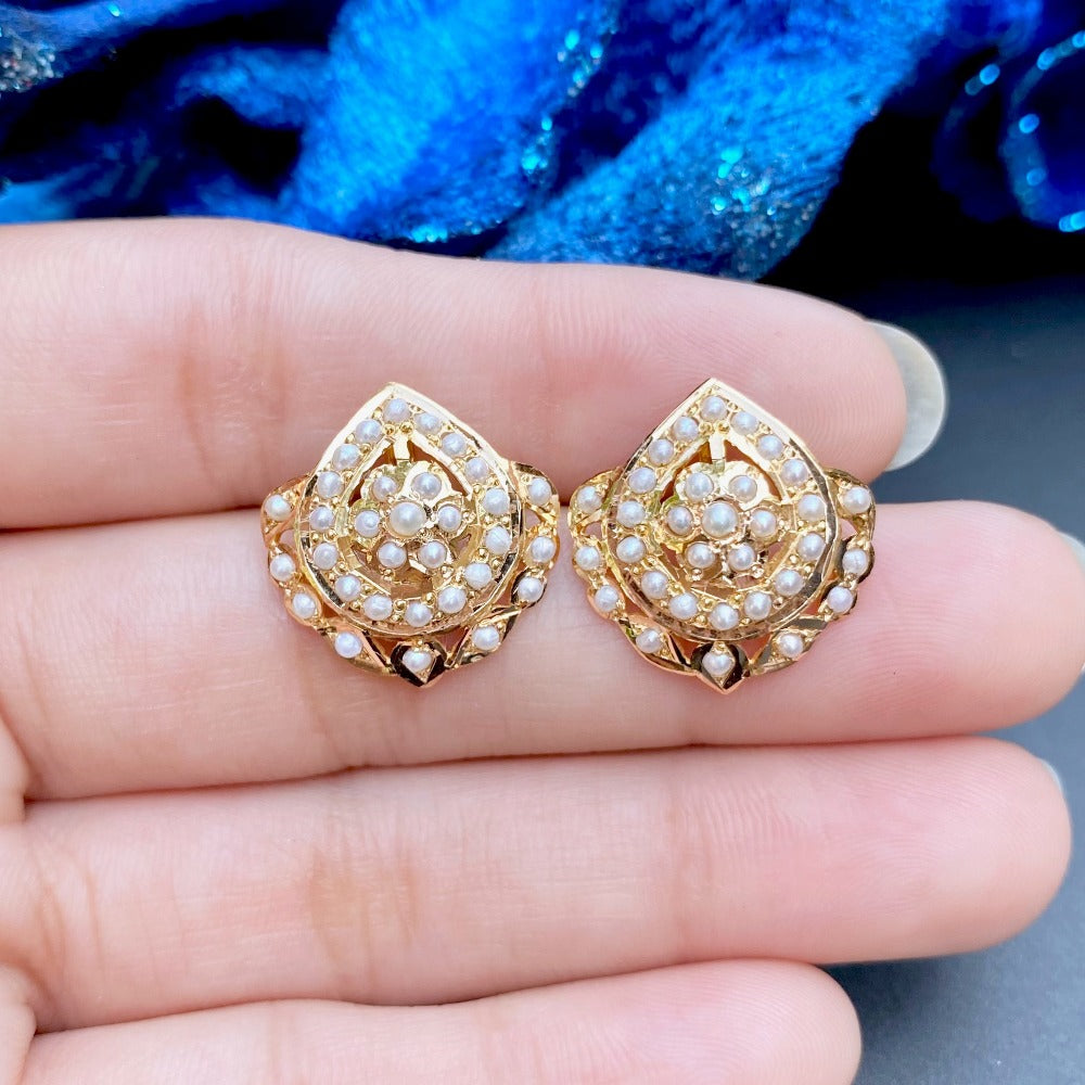 Traditional Pearl Studs Design in 22K gold GER 033