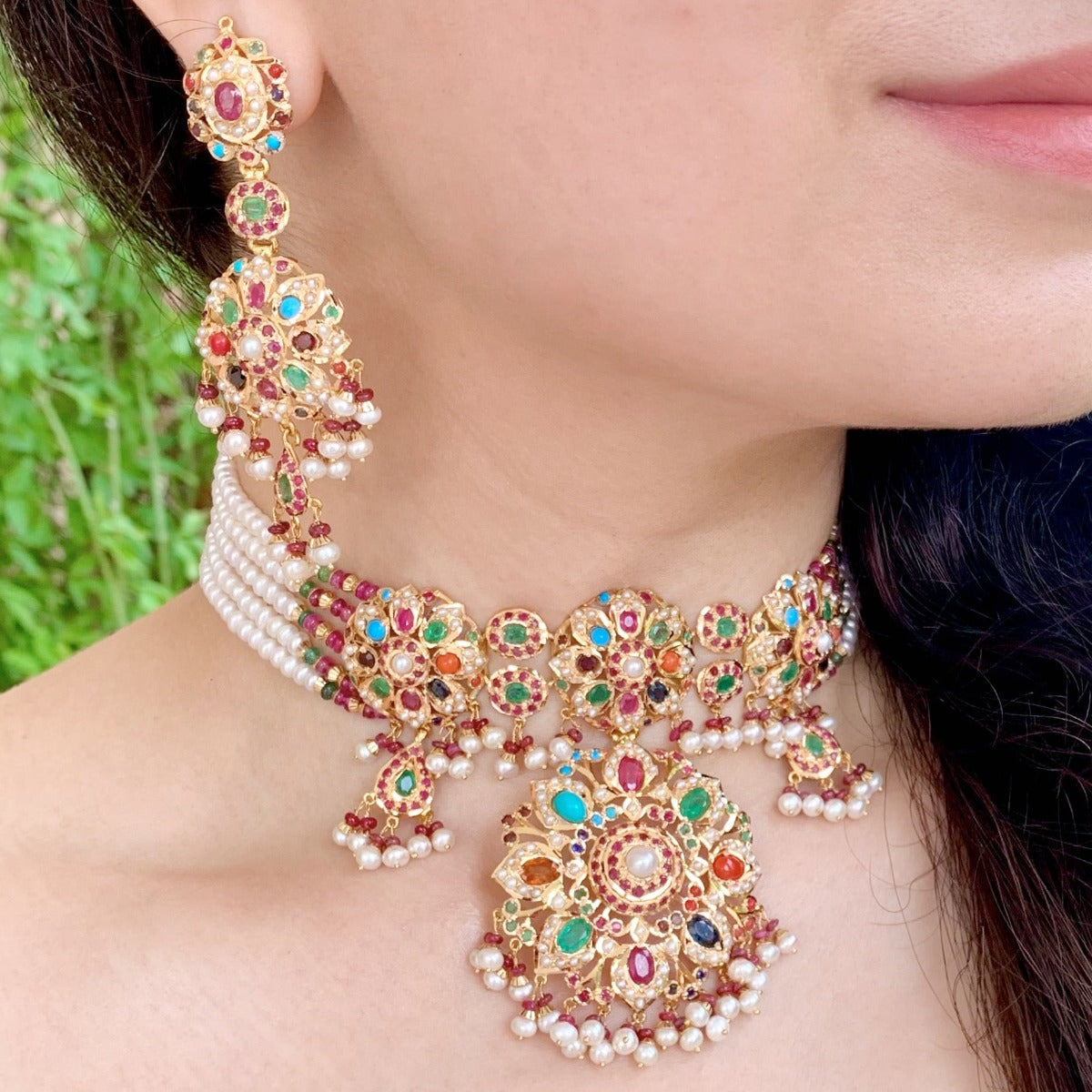 22k gold navratna choker