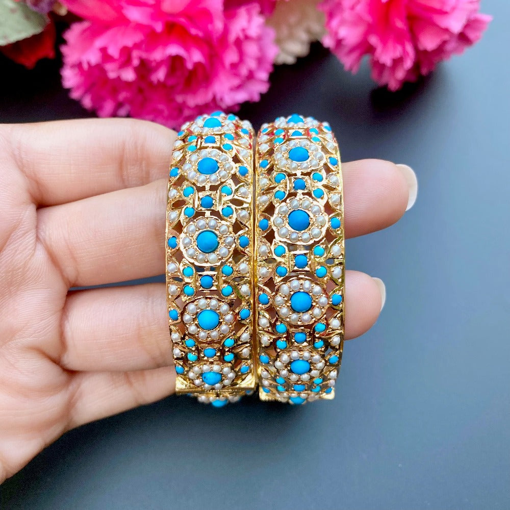 gold bangles tanishq