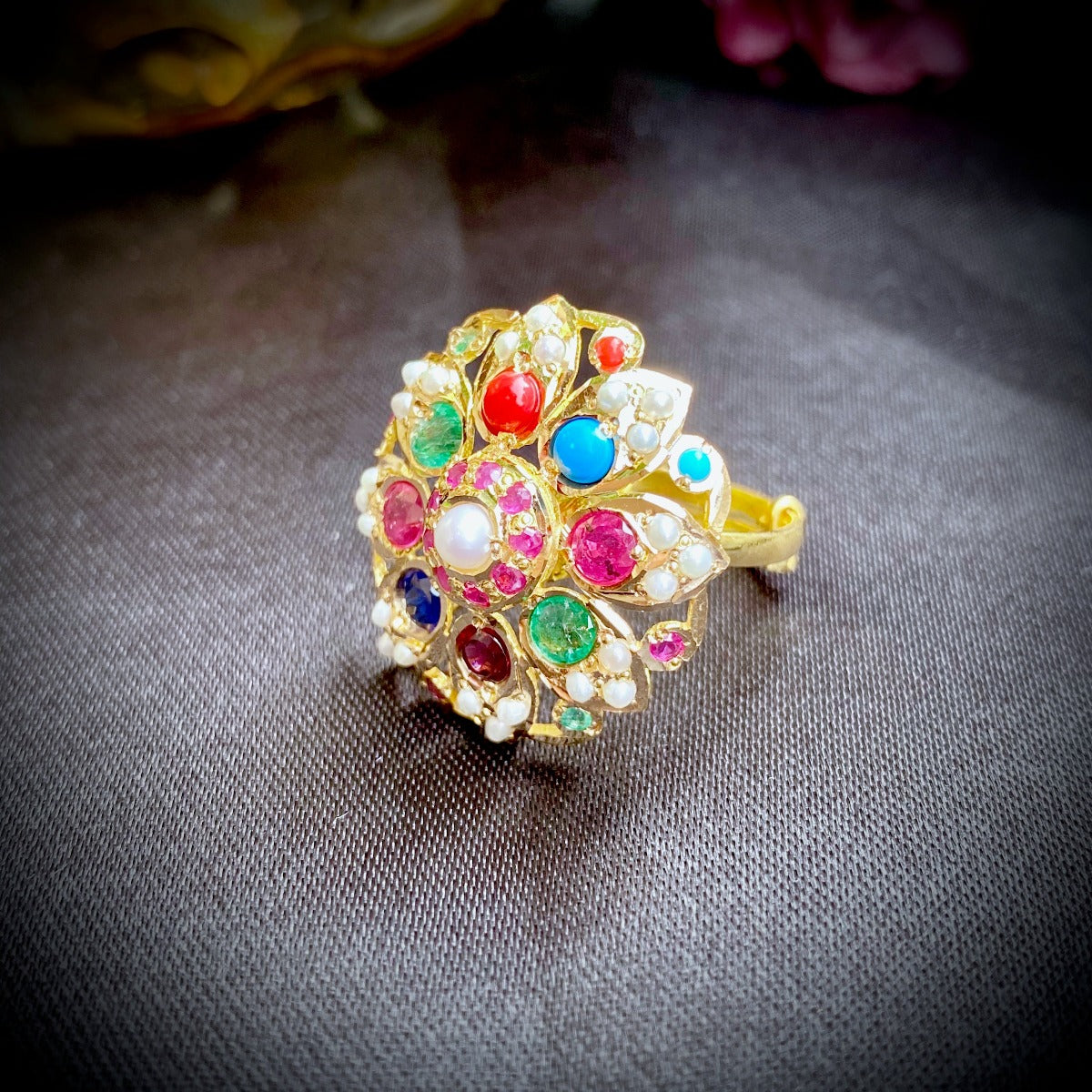 lightweight womens navratna gold ring