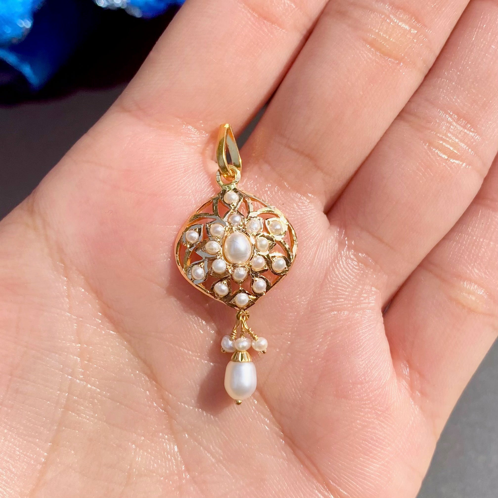 elegant pearl pendant in 22k gold gp 013