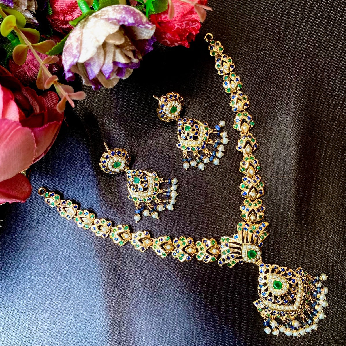 stone studded necklace set