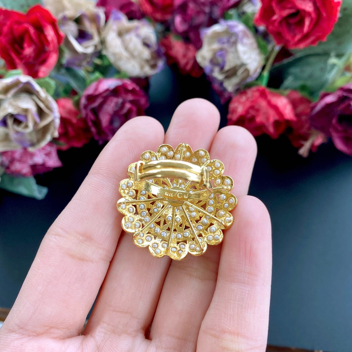 round pearl cocktail ring gold