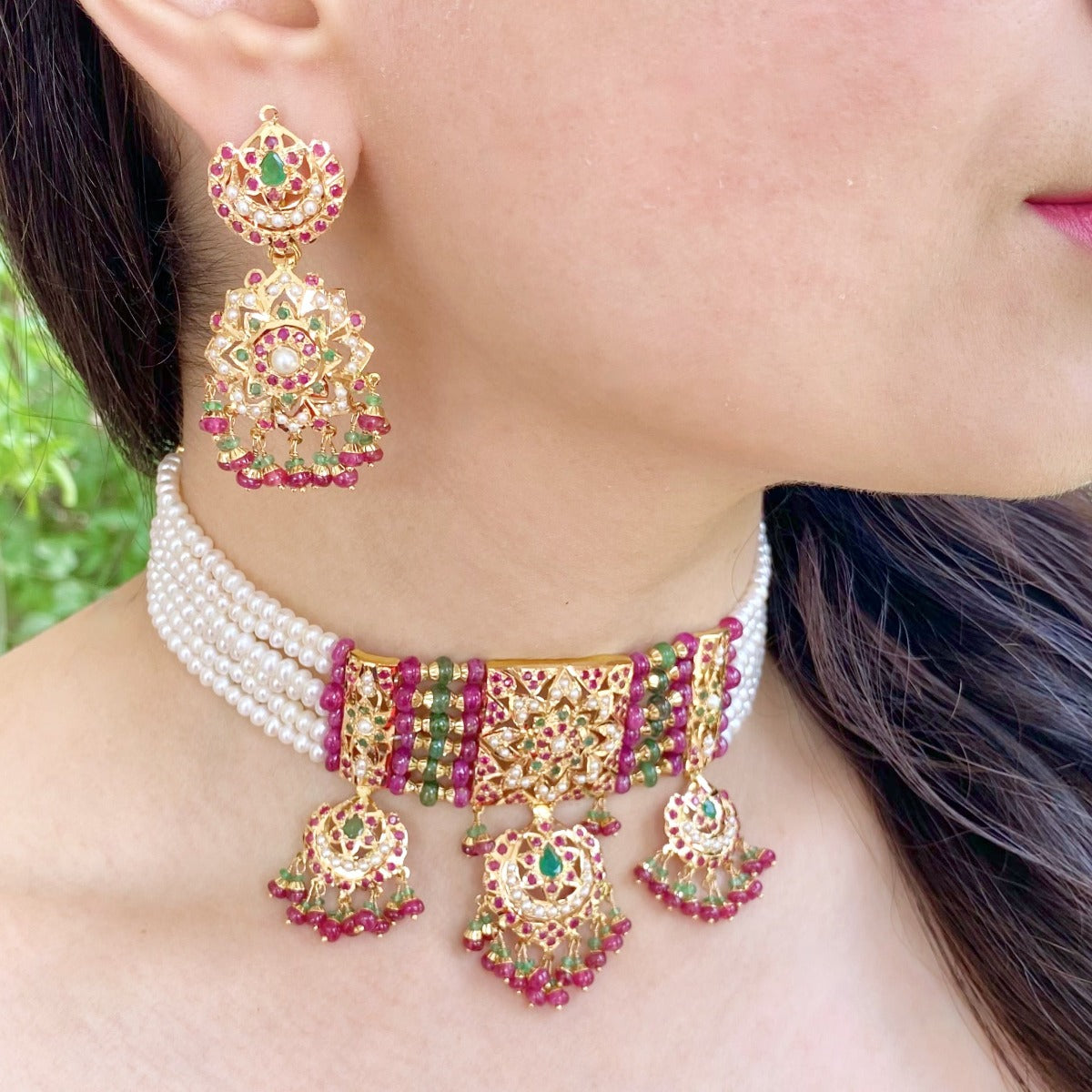 22k gold jadau choker
