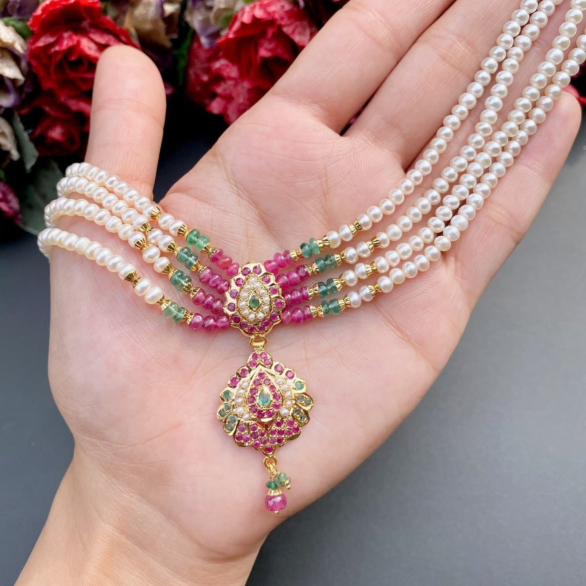 delicate jadau jewelry set gold