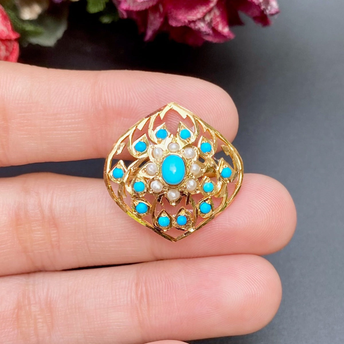 gold ring feroza