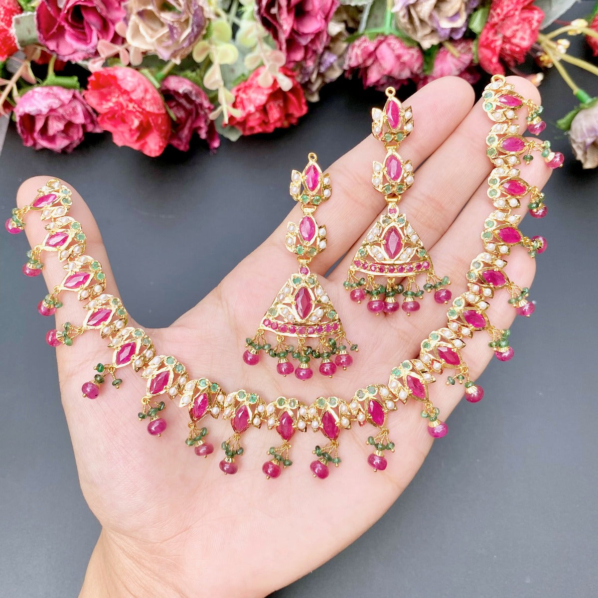 jadau necklace with jhumki on gold