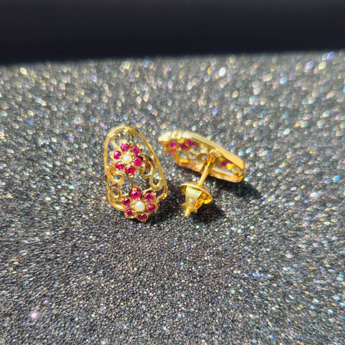 Dainty Jadau Stud Earrings in Ruby-Pearl Combination ER 690