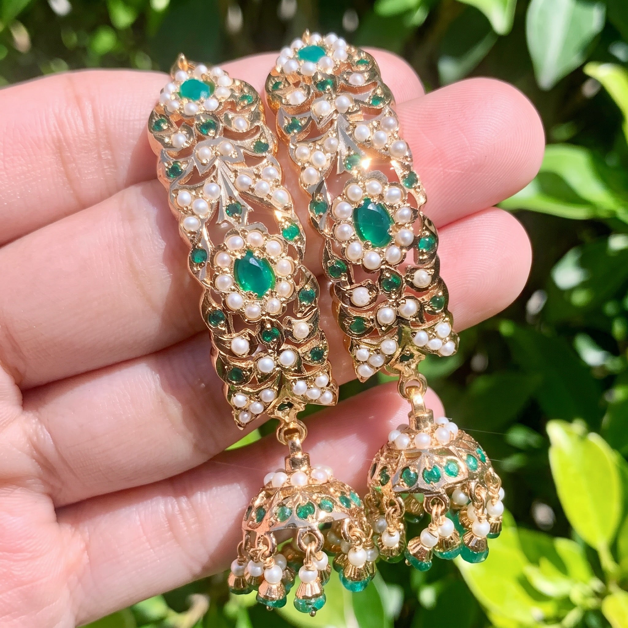 traditonal punjabi dandi jhumki in emerald