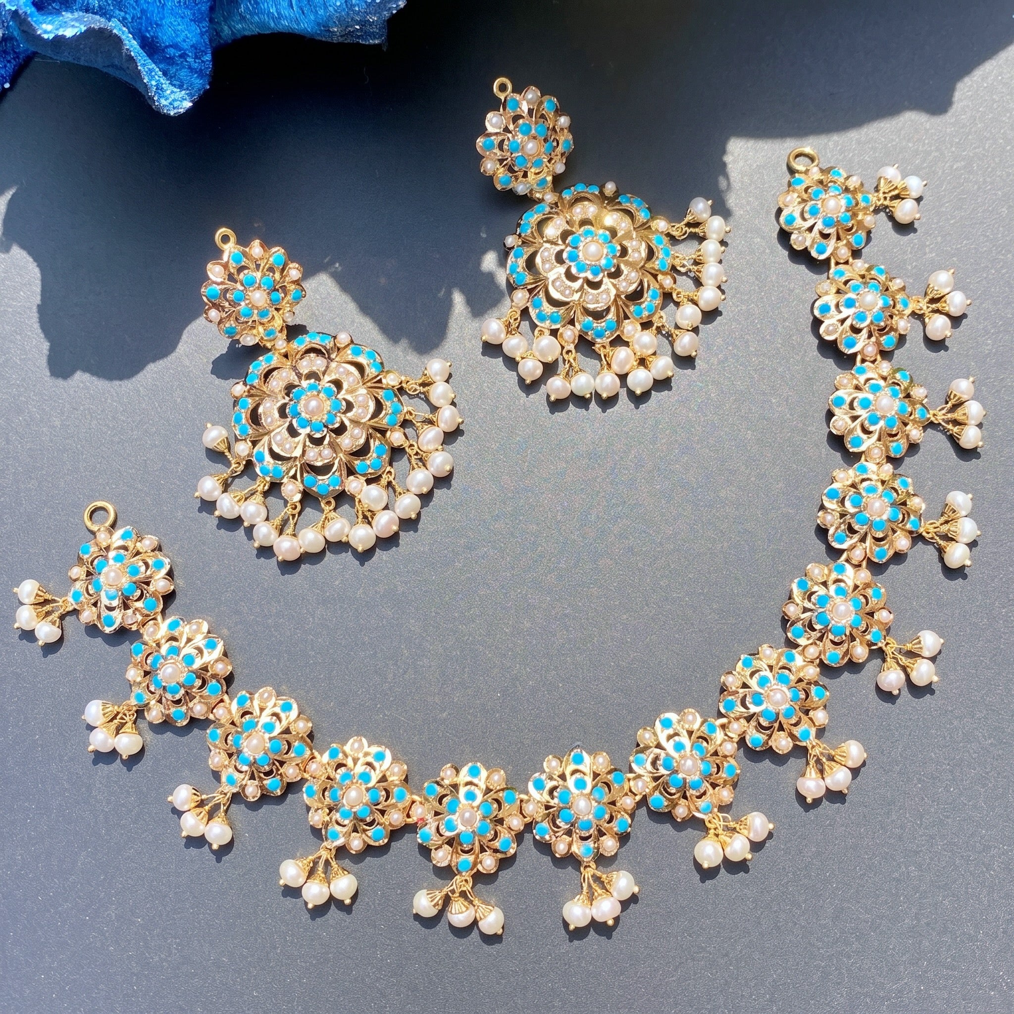party wear firozi necklace set in 22k gold