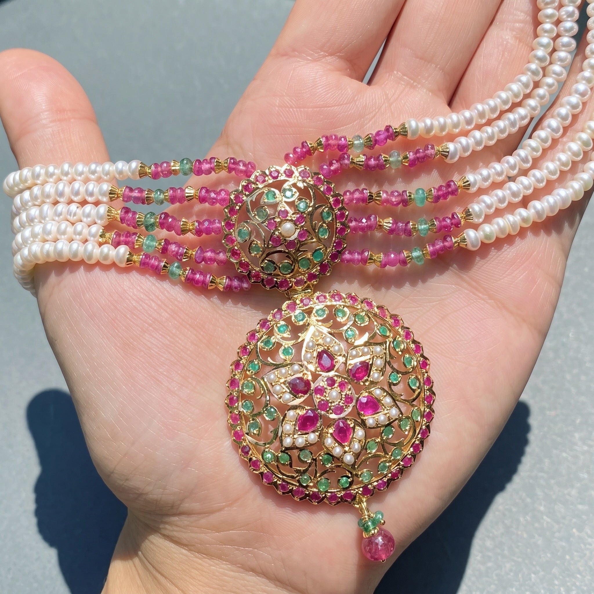 light weight jadau set 22k gold