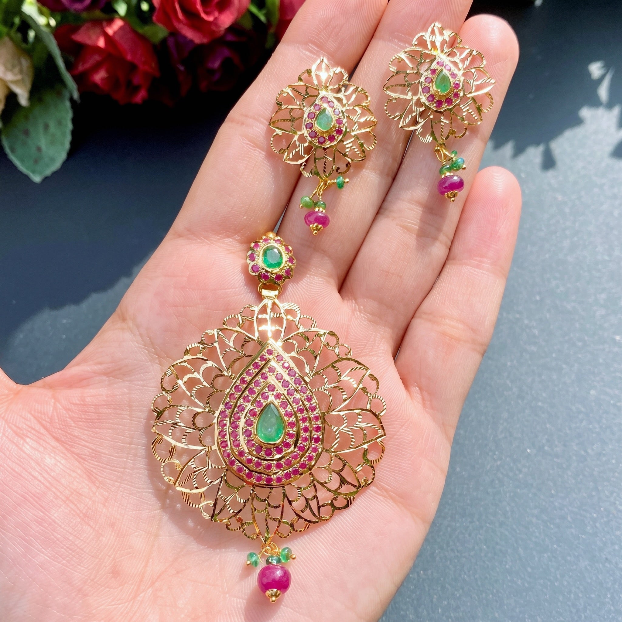 Gold Pendant Set Studded with Ruby and Emerald GPS 026
