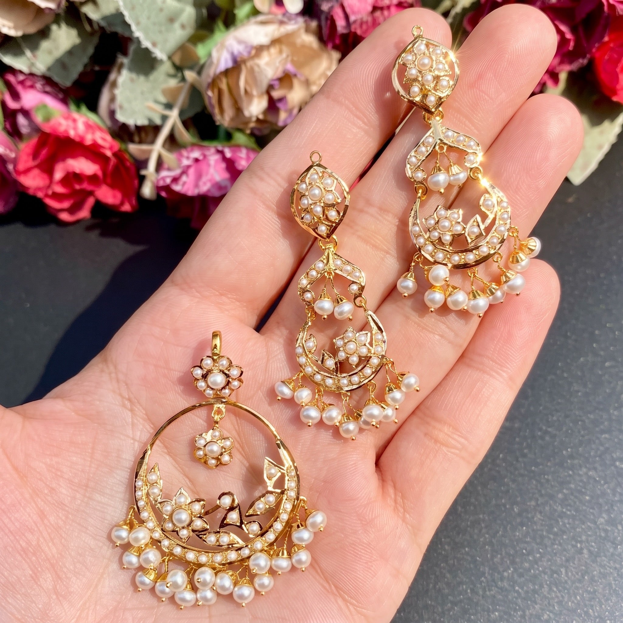 pearl pendant in the shape of a chandbali