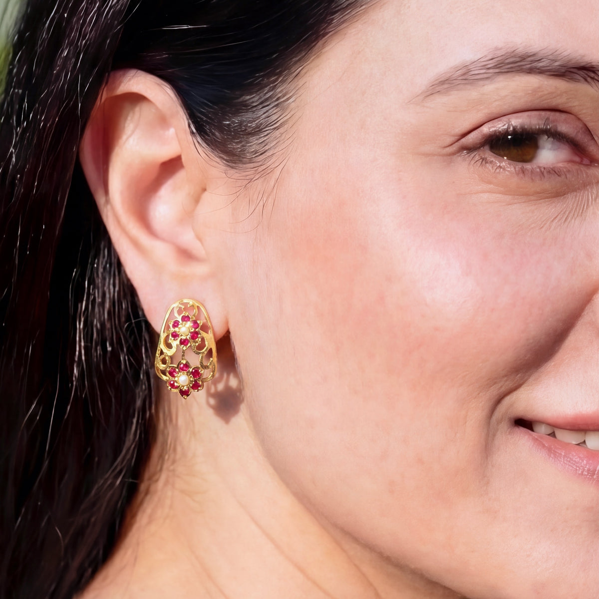 Dainty Jadau Stud Earrings in Ruby-Pearl Combination ER 690