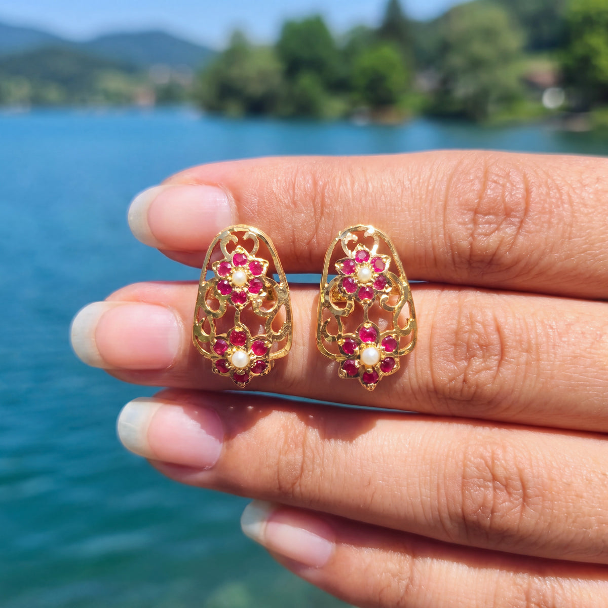 Dainty Jadau Stud Earrings in Ruby-Pearl Combination ER 690