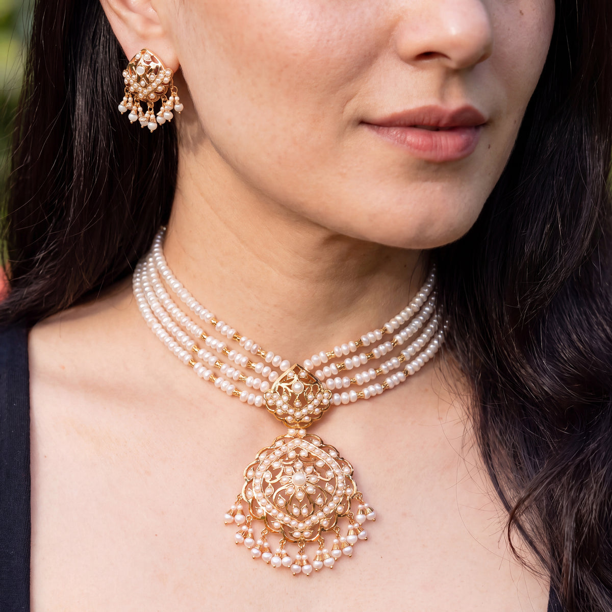 Freshwater Pearl Floral Choker Set in Gold-Plated 925 Silver NS 490