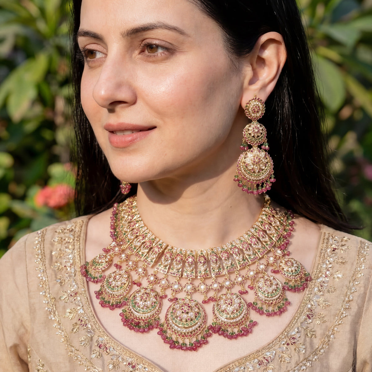 नवीनतम ब्राइडल ज्वेलरी सेट ऑनलाइन खरीदें | असली सोने का जड़ाऊ नेकलेस सेट GNS 122