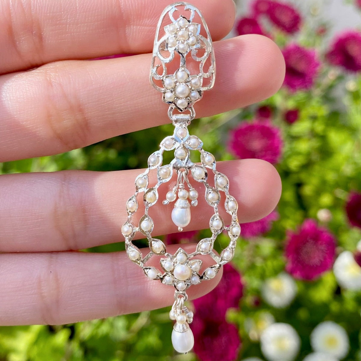 Wantme 925 Sterling Silver Fashion Simple Golden Flower Beads Small Stud  Earrings For Women Teen Piercing Jewelry Accessories - Stud Earrings -  AliExpress