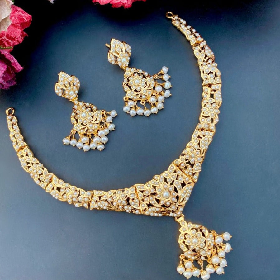 pearl necklace set under 100000