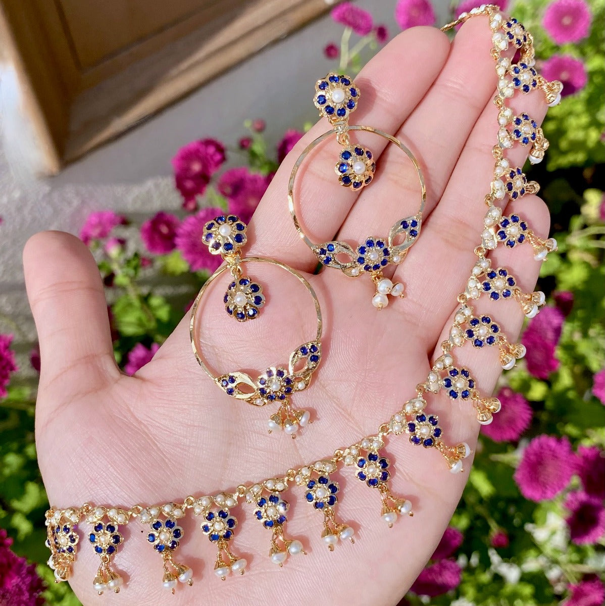 small jadau necklace set