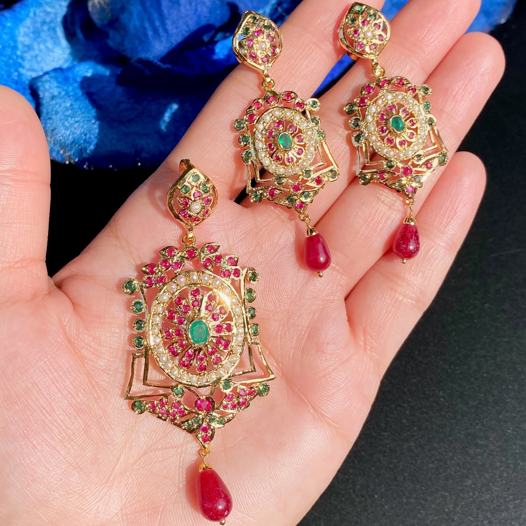 Exquisite Jadau Pendant Set | Gold Plated Artificial Jewlery Set BPS 012