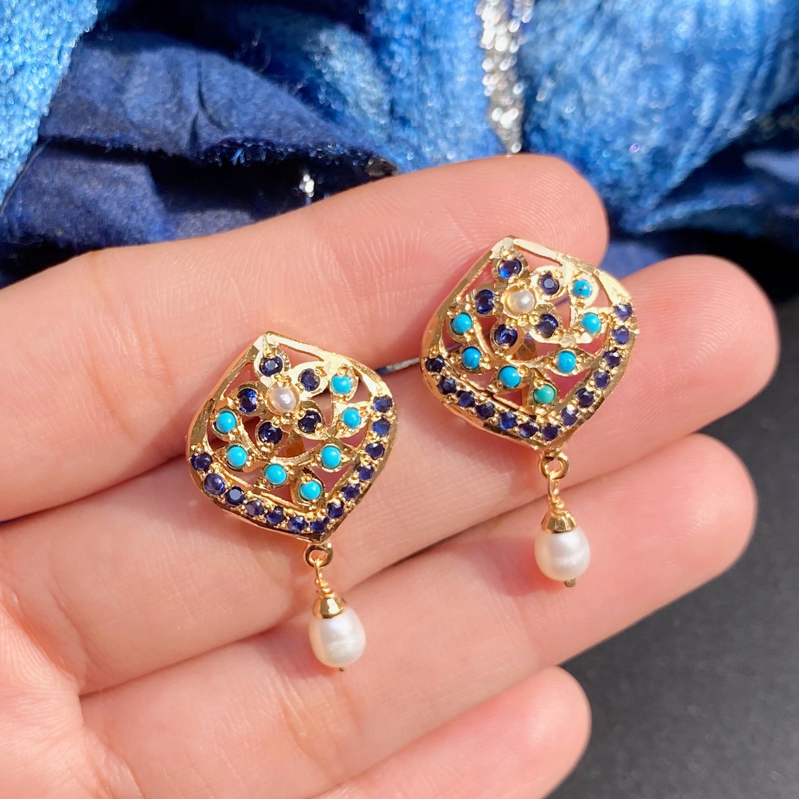 Pakistani Indian Punjabi Gold Blue Pearls Polki Studs Earrings Dilkash Fashion Jewelry Bollywood Kundan Chandbali Jhumki shops Jhumka