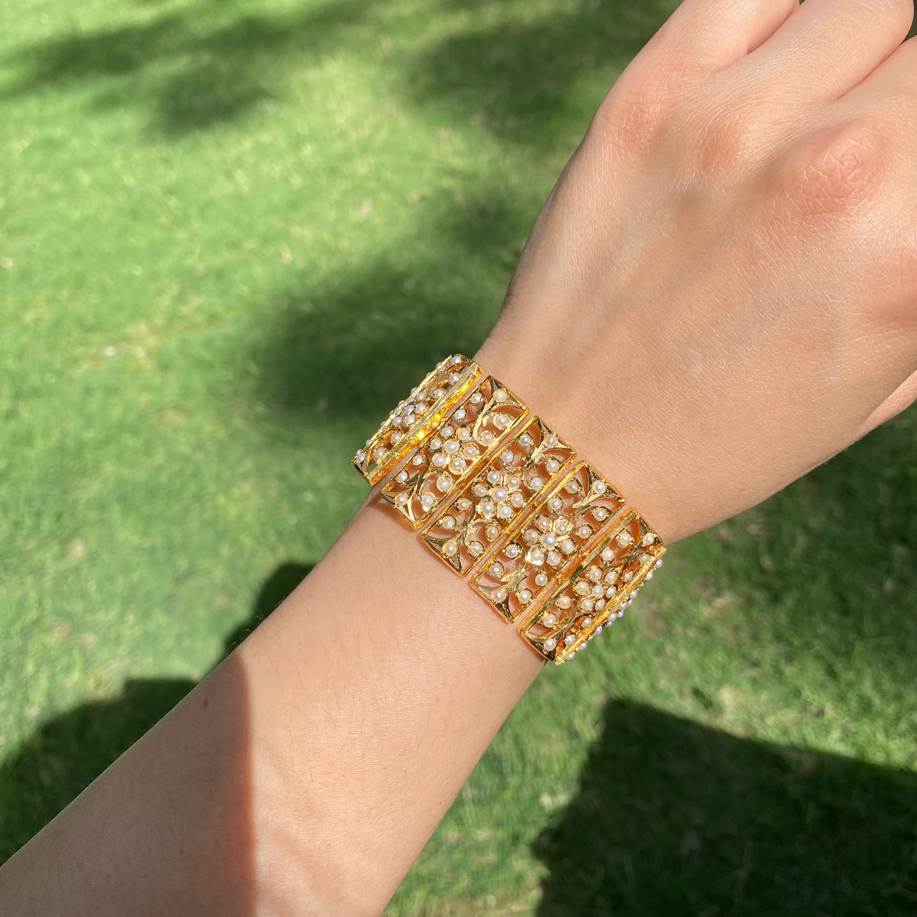 Pearl Jadau Openwork Cuff Bracelet | Gold Plated on 925 Silver BG 180