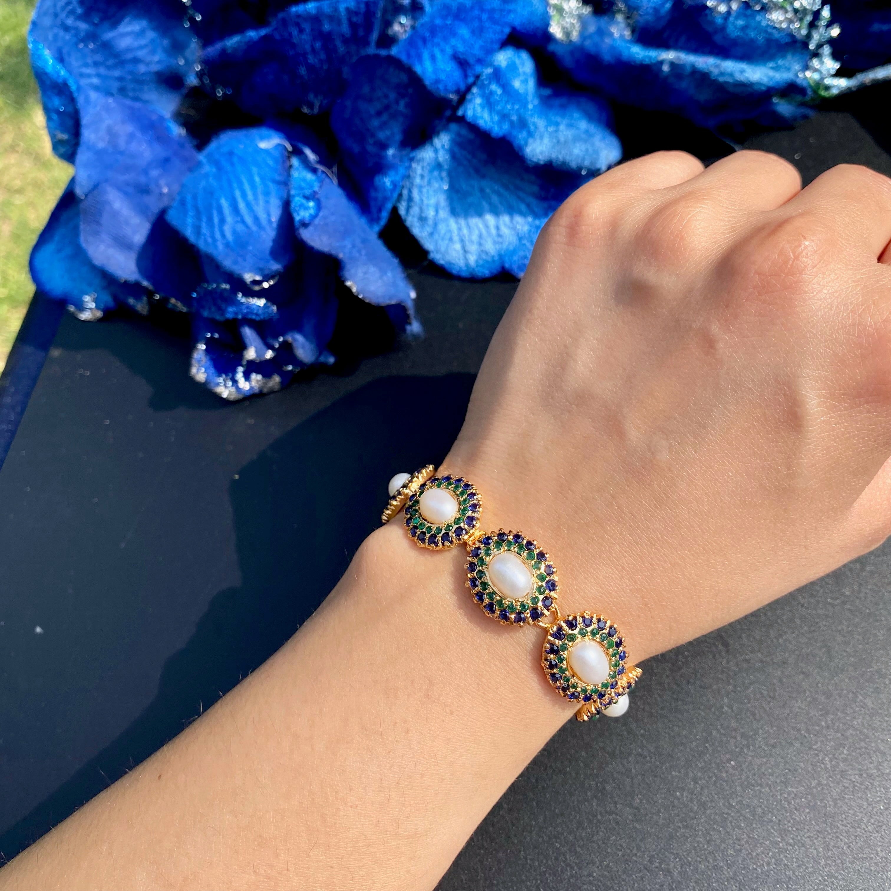 Sapphire-Green Pearl Oval Jadau Bracelet | Gold Plated Silver BG 183