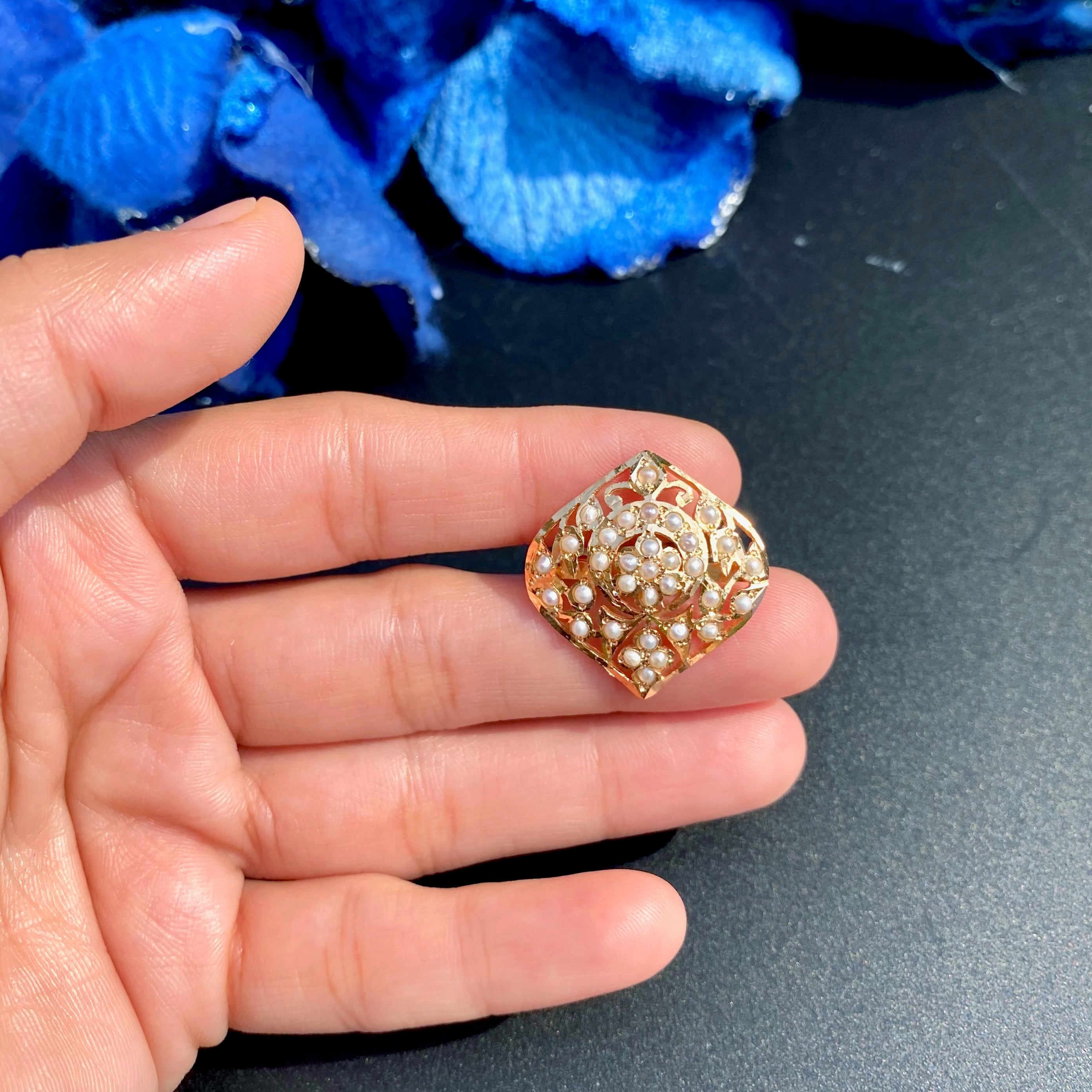 Pearl Statement Jadau Ring | LR 117