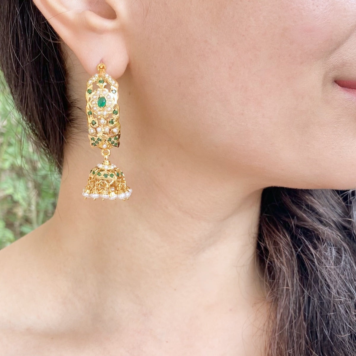 Gold jhumka under deals 10000