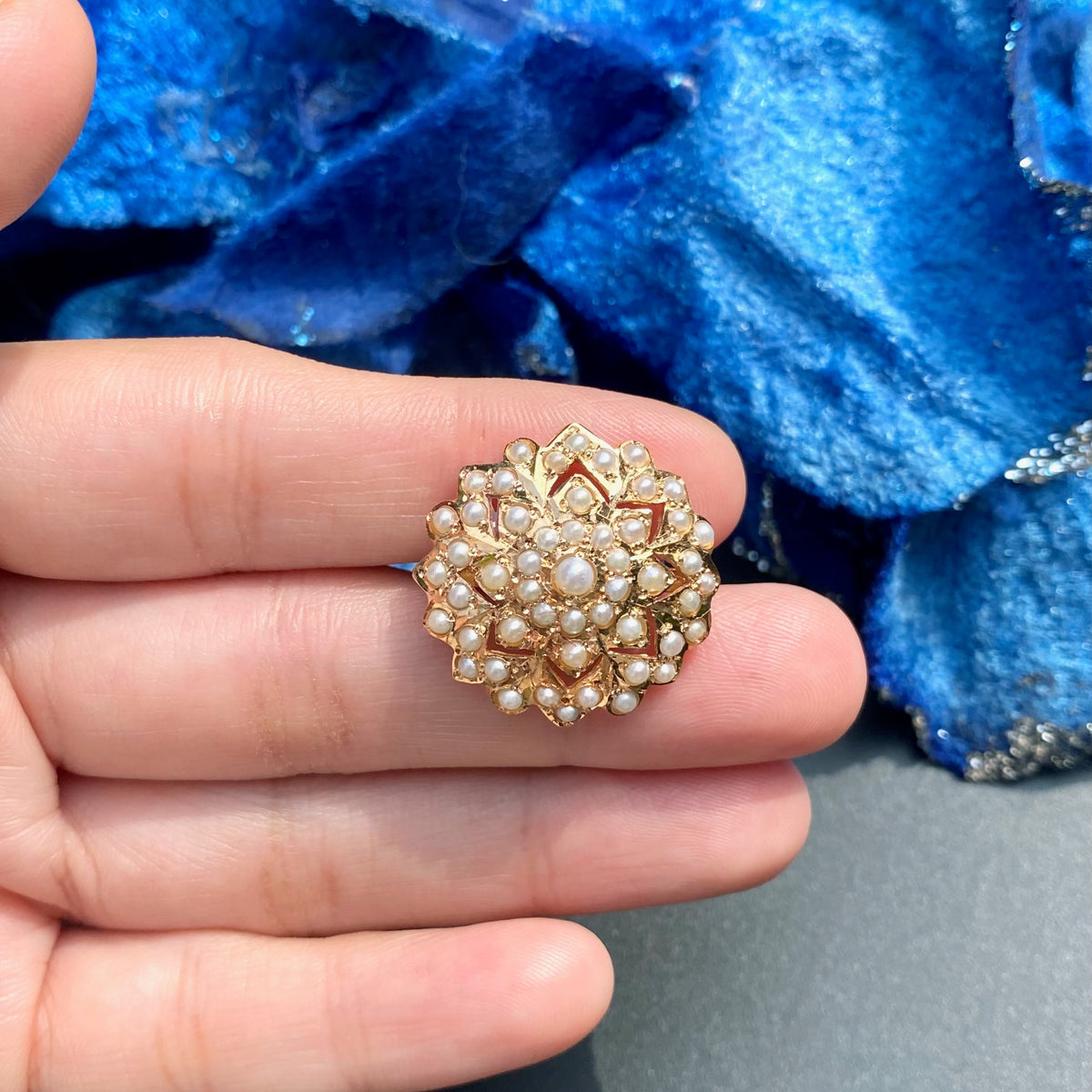 Exquisite Round Shaped Pearl Jadau Ring | 925 Silver Gold Plated LR 128
