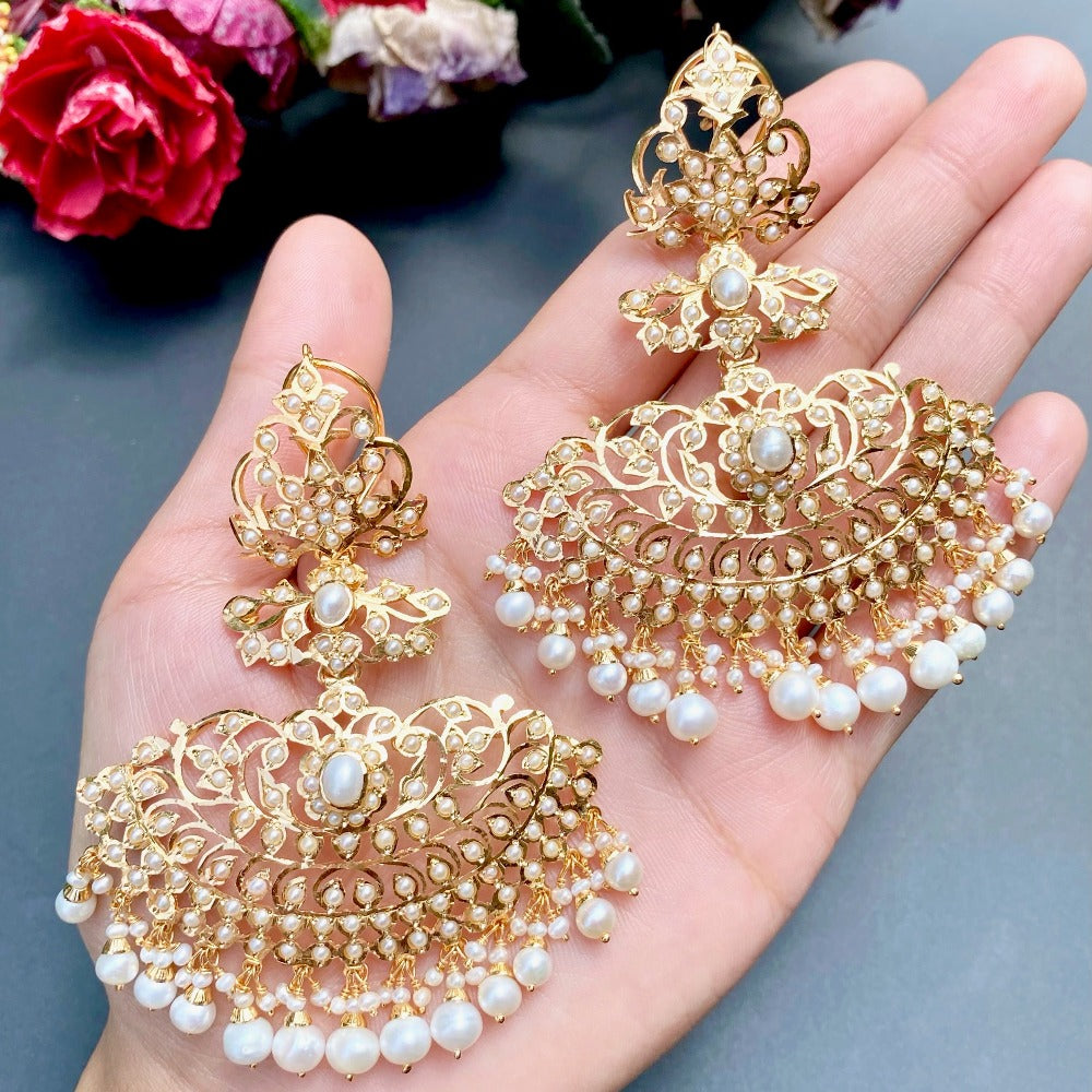 gold plated jadau earrings in silver studded with pearls
