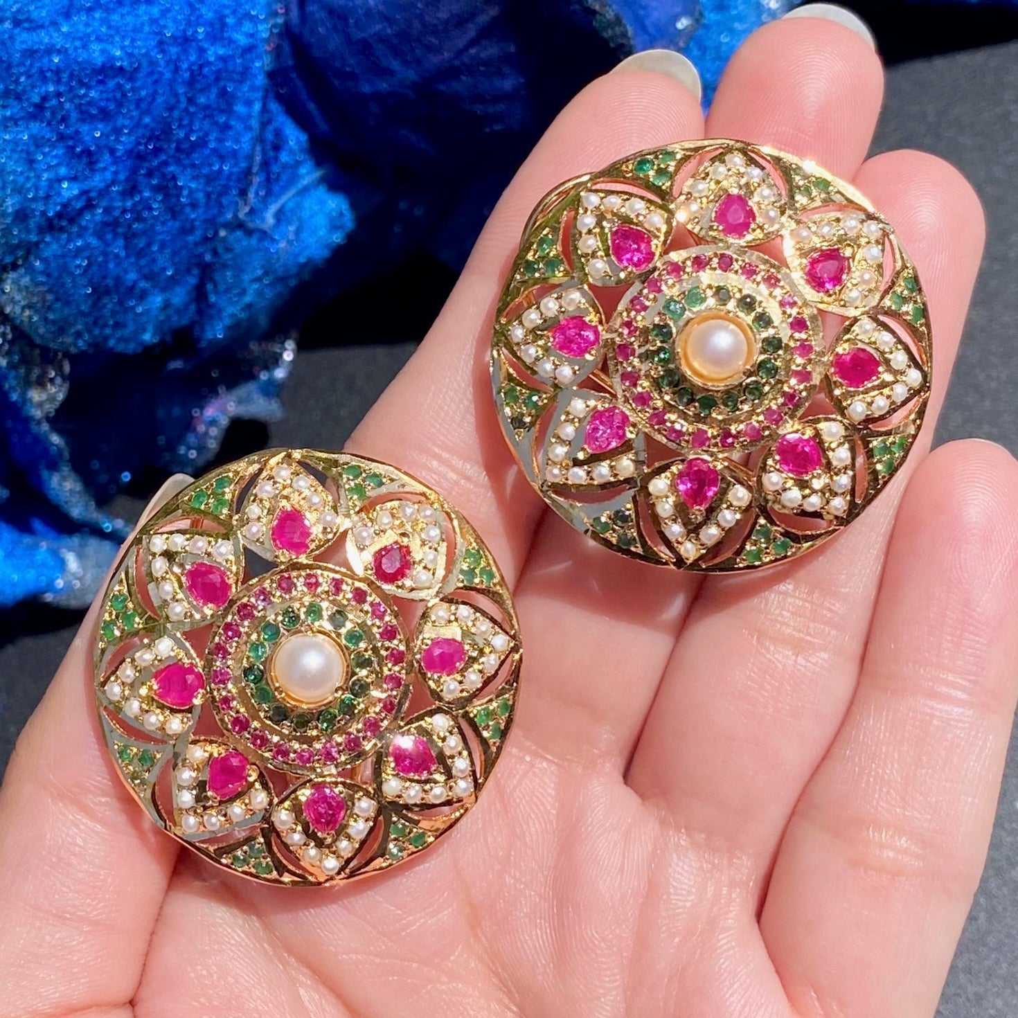 big round stud earrings