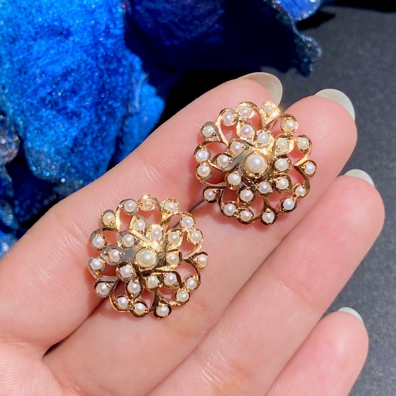 pearl earrings