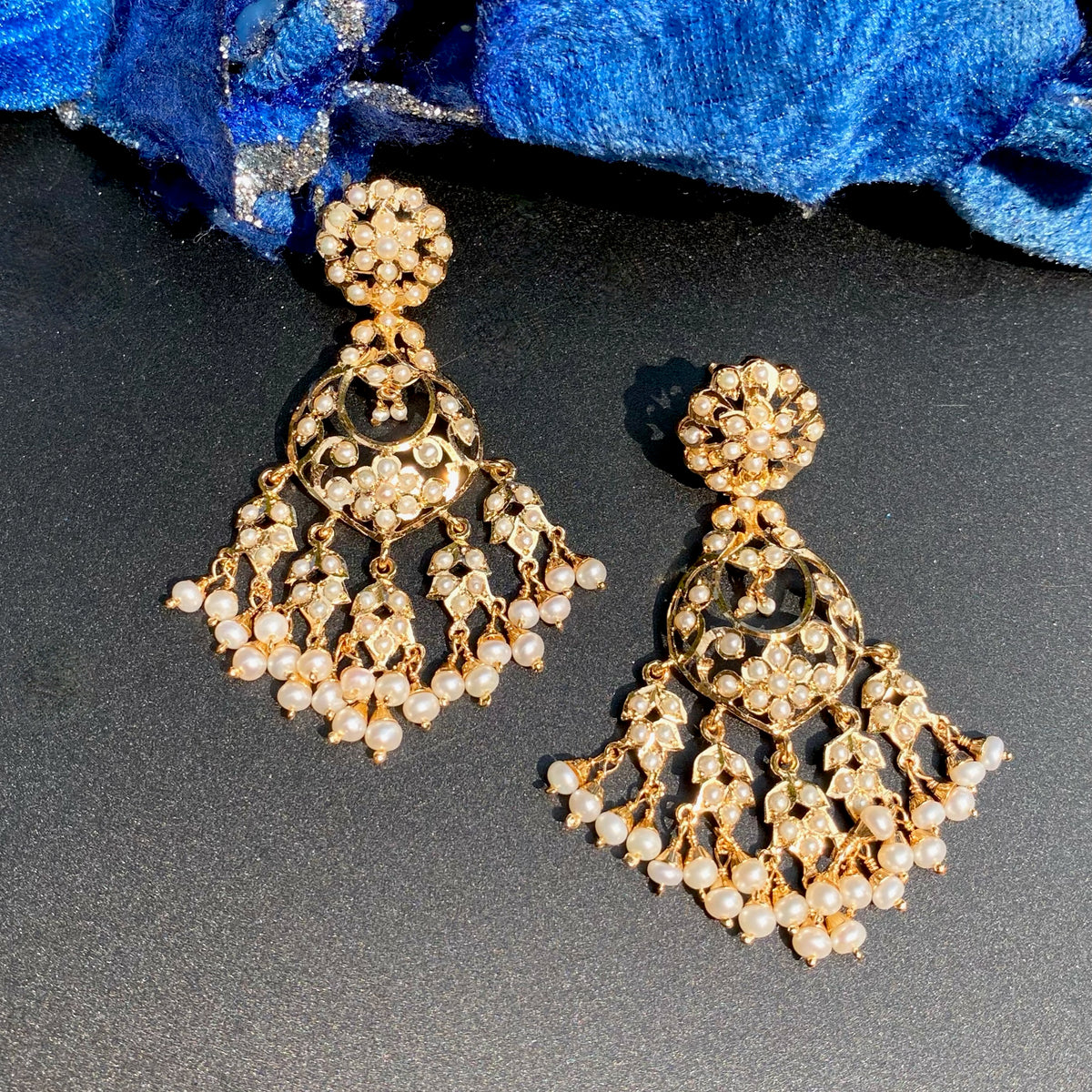 Pearl Jadau Dangler Earrings in Gold-Plated Silver ER 792